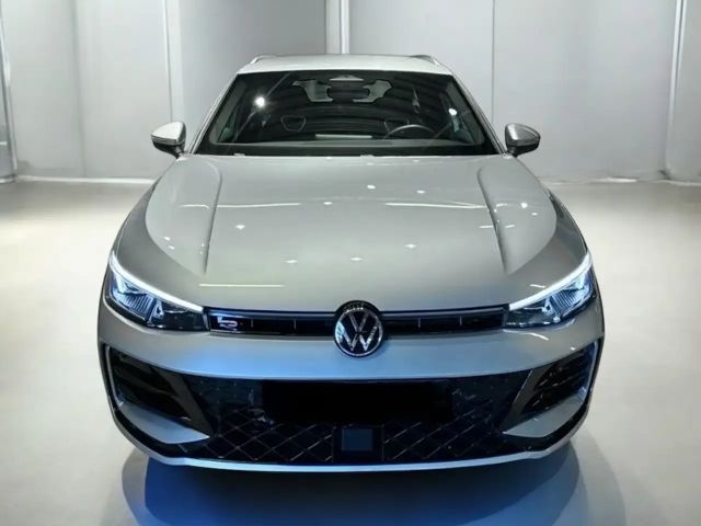 Volkswagen Passat 4Motion R-Line Variant