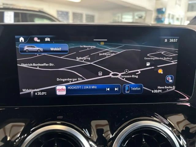 Mercedes-Benz B 200 Progressive Sedan