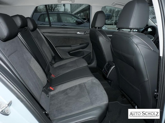 Volkswagen Golf Style