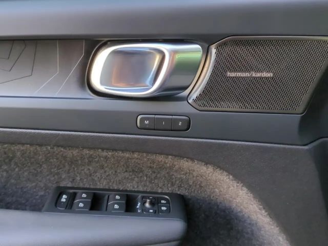 Volvo XC40 Dark Recharge T5 Ultimate