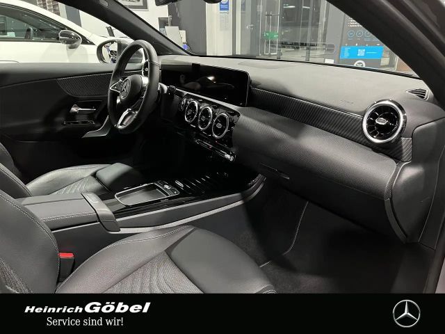 Mercedes-Benz A 220 4MATIC Progressive