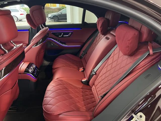 Mercedes-Benz S 580 4MATIC Sedan