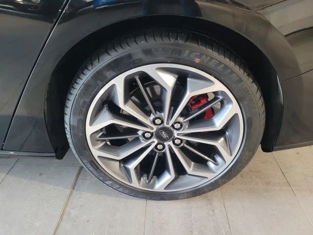 Ford Focus ST Line Wagon