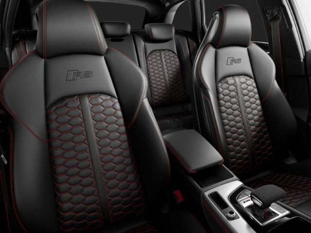 Audi RS4 Avant Quattro