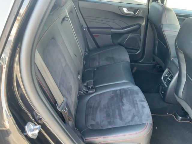 Ford Kuga Plug in Hybrid ST Line X