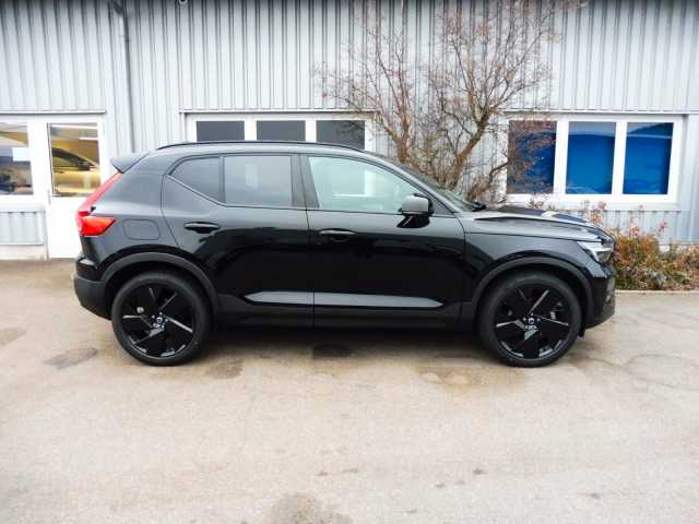 Volvo XC40 Plus