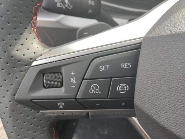 Seat Leon 1.5 eTSI DSG FR-lijn