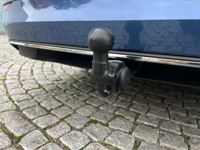 Volkswagen Golf 2.0 TDI DSG Golf VIII Variant