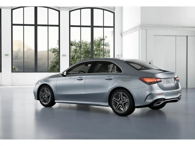 Mercedes-Benz A 200 AMG Line