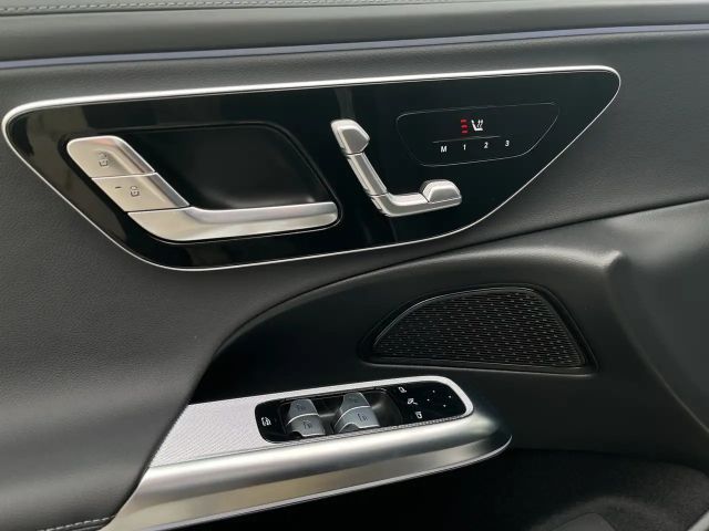 Mercedes-Benz E 220 E 220 d Estate