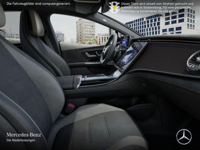 Mercedes-Benz EQE 350 AMG Line Sedan