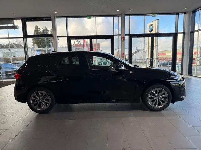 BMW 118 118d Sedan