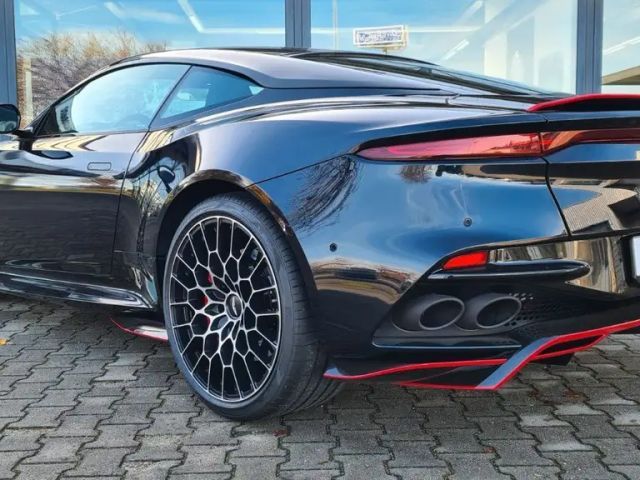 Aston Martin DBS V12