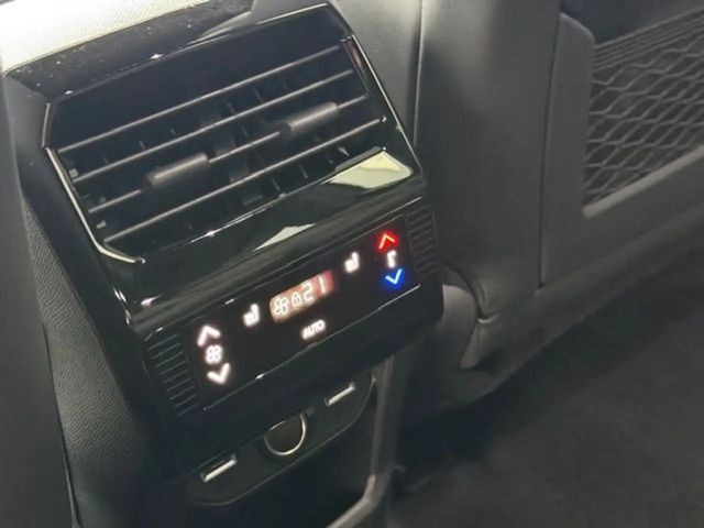 Peugeot E-5008 GT-Line