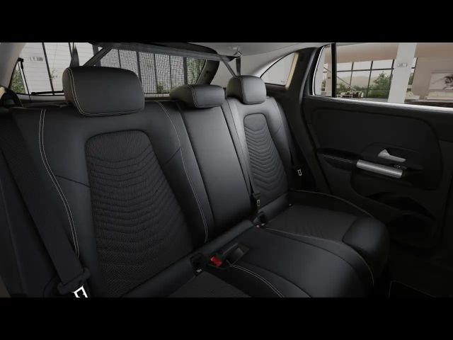 Mercedes-Benz GLA 250 4MATIC Progressive