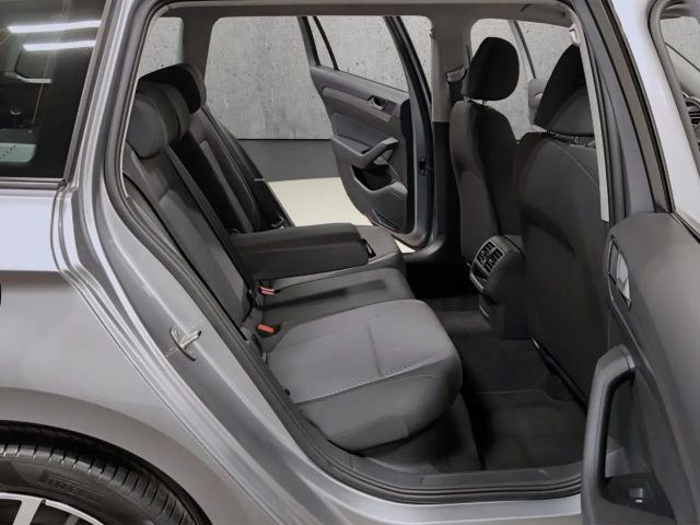 Volkswagen Passat 1.5 TSI Variant