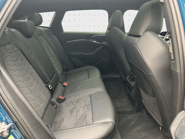 Audi A6 e-tron Avant Quattro