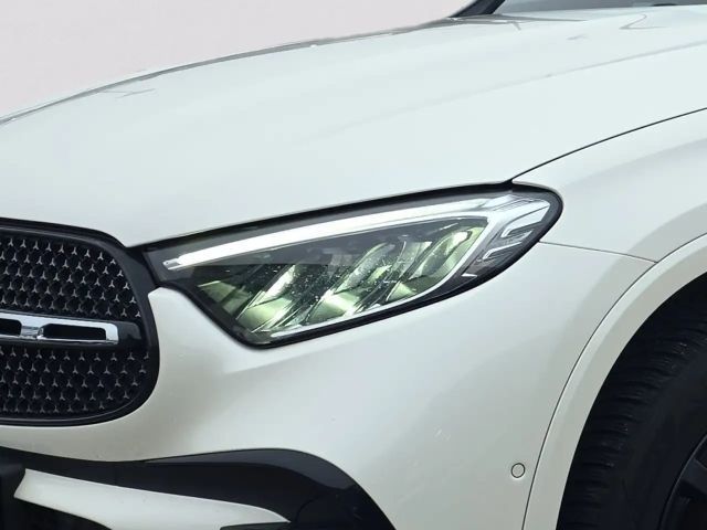 Mercedes-Benz GLC 300 4MATIC GLC 300 e