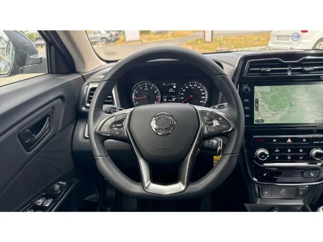 SsangYong XLV Tivoli Grand DAB SHZ Temp PDC Alu Freisprech BT el