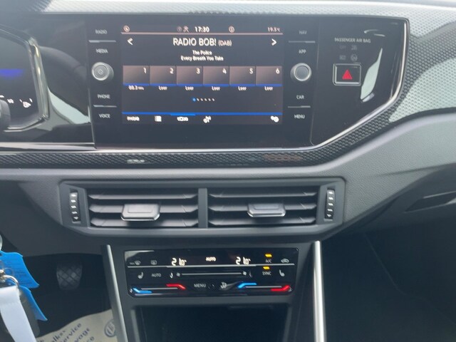 Volkswagen Polo TSI 5-Gang Navi LED PDC SH 8fach