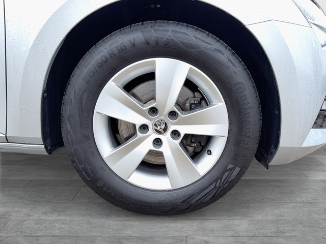 Skoda Superb 2.0 TDI Ambition Combi