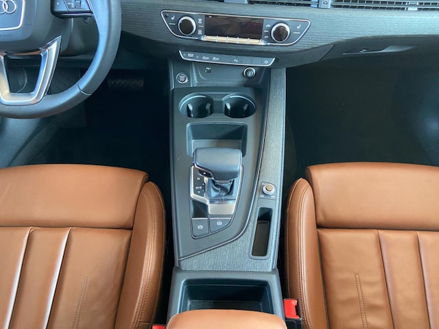 Audi A4 35 TFSI Avant S-Tronic