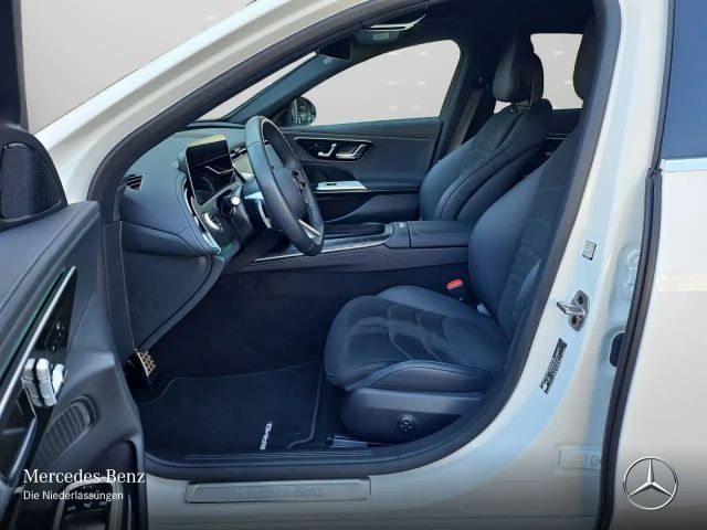 Mercedes-Benz E 200 AMG Line Sedan