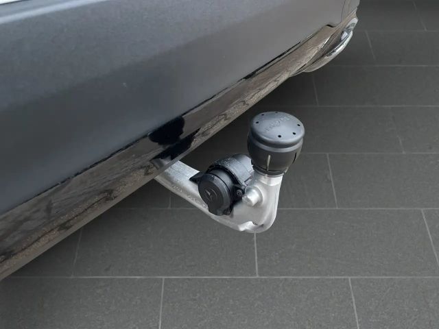 Mercedes-Benz GLA 220 4MATIC