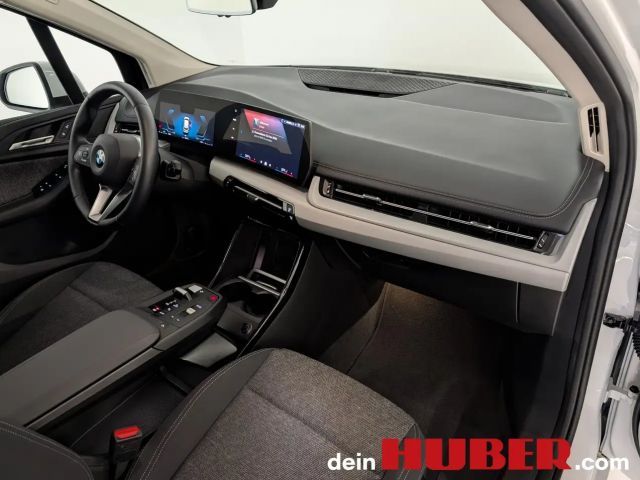 BMW 218 218d Active Tourer Sedan