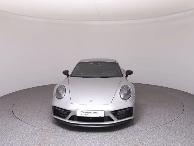 Porsche 911 Carrera Coupé GTS