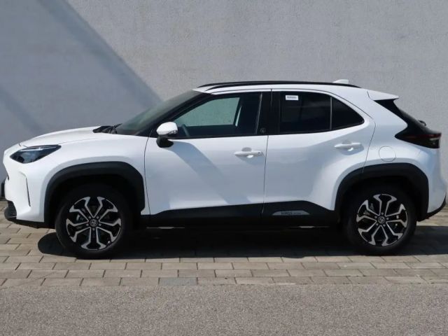 Toyota Yaris Cross Team D