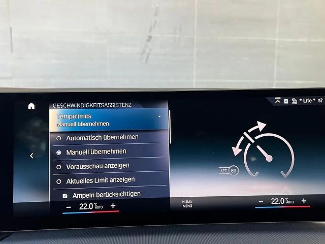 BMW 320 320d M-Sport Touring xDrive