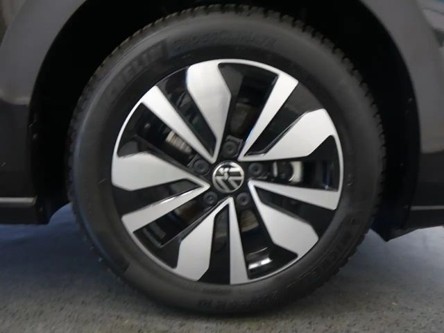 Volkswagen Golf ACT Life