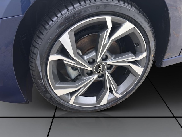 Audi A3 30 TFSI S-Tronic Sedan