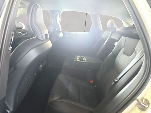Volvo XC60 Geartronic Momentum