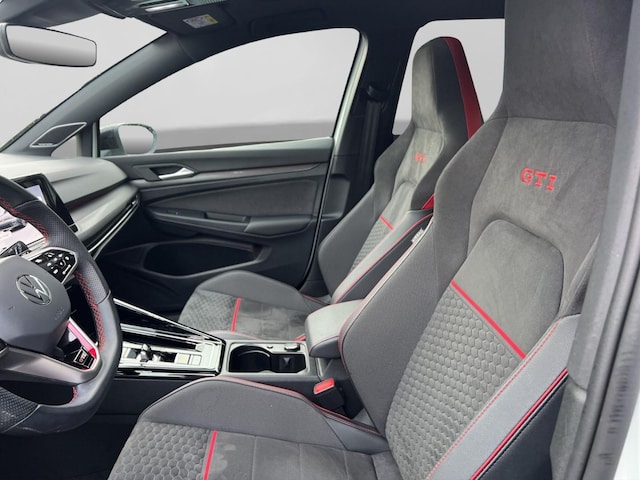 Volkswagen Golf GTI Style