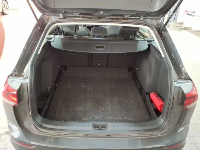 Volkswagen Golf 2.0 TDI DSG Golf VIII Life