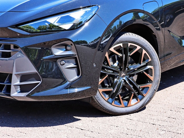 Cupra Terramar 1.5 e-Hybrid VZ