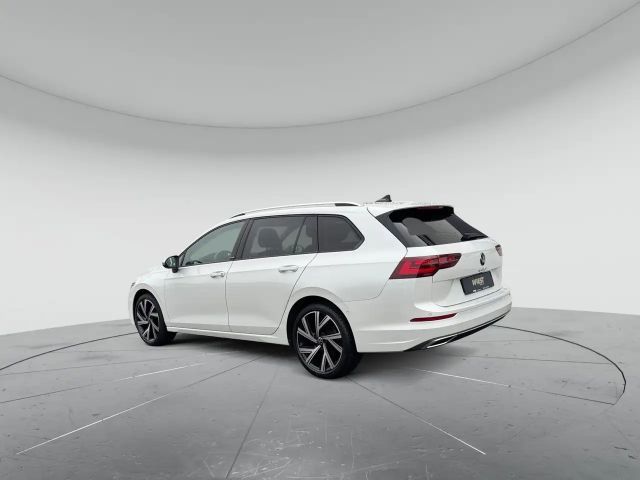 Volkswagen Golf 1.5 TSI Variant