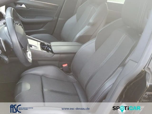 Peugeot 508 EAT8