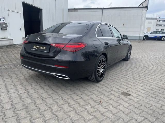 Mercedes-Benz C 180 AVANTGARDE Sedan