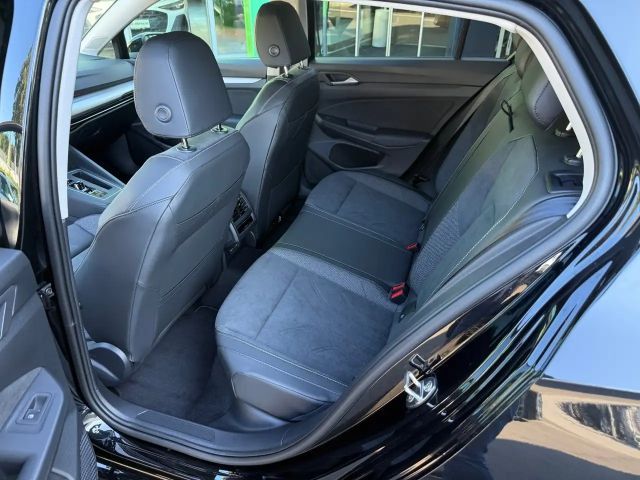 Volkswagen Golf DSG eHybrid