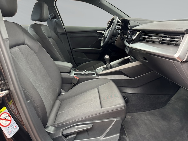 Audi A3 30 TFSI S-Line Sportback