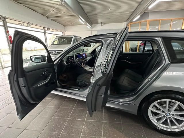 BMW 318 318d Touring