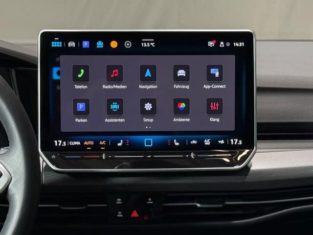 Volkswagen Golf 1.5 eTSI DSG Style