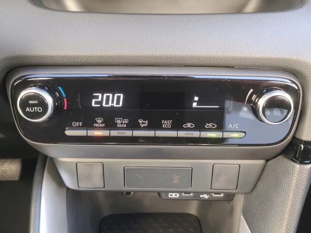 Toyota Yaris Comfort Hatchback