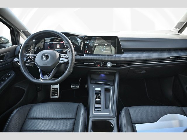 Volkswagen Golf 2.0 TSI DSG Golf VIII