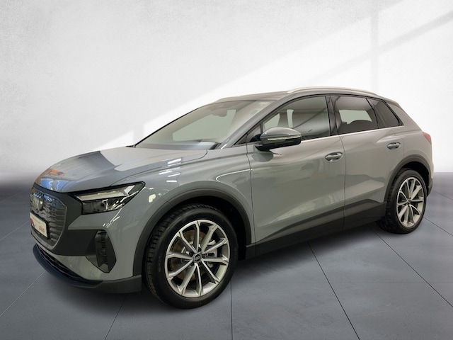 Audi Q4 e-tron SUV 45 e-tron Audi Q4 e-tron