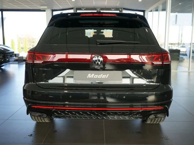 Volkswagen Touareg R eHybird | Pano | AHK | Dynaudio