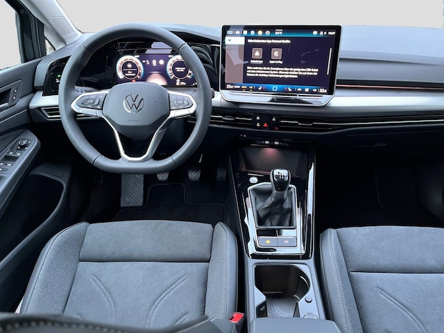 Volkswagen Golf Style